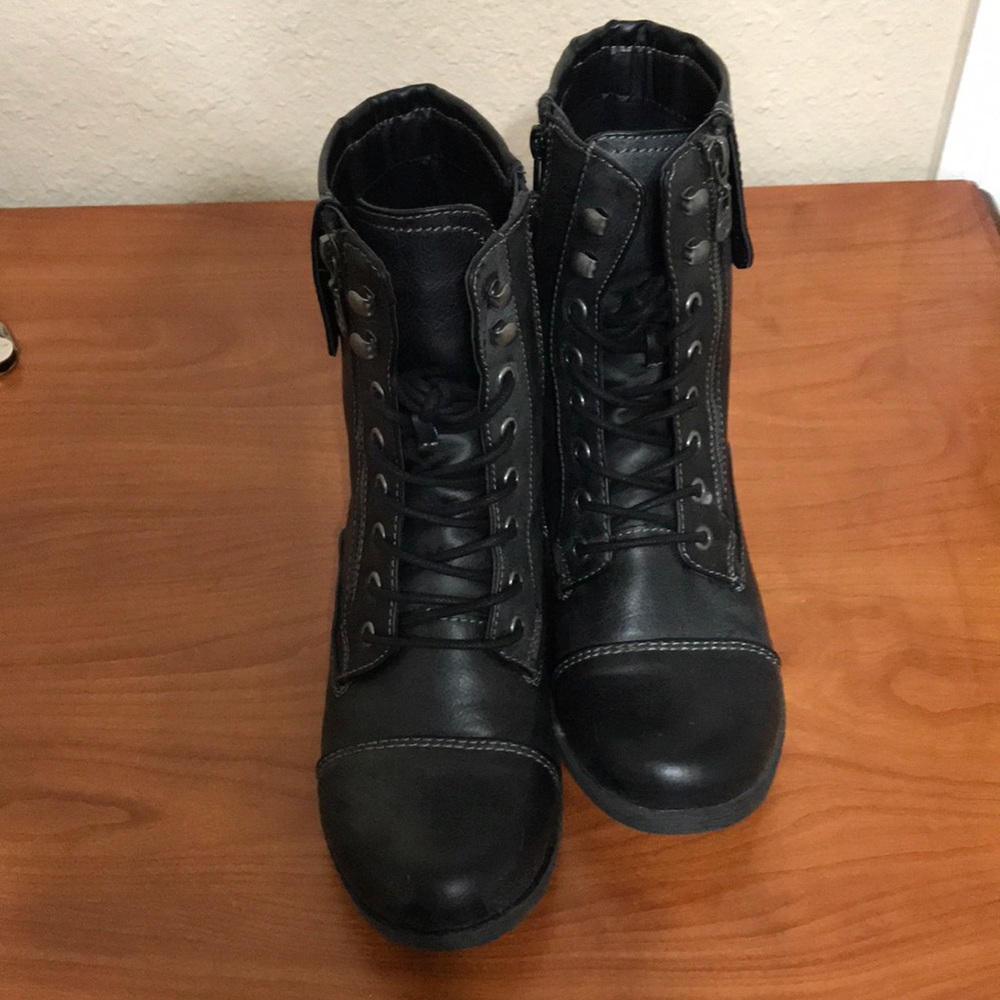 SOLD - Picture 2 of 7